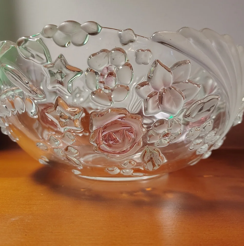 Mikasa Bella Rose Crystal Glass Serving Bowl 9